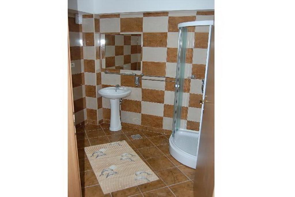 Pensiunea Casa Verde Vladimirescu Phòng bức ảnh